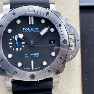 Replica Panerai Submersible PAM01229 VS Factory Black Rubber Strap