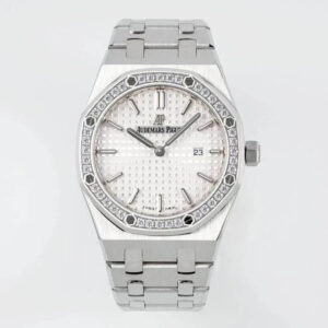 Replica Audemars Piguet Royal Oak Quartz 33MM 67651ST.ZZ.1261ST.01 ZF Factory White Dial Diamond Bezel